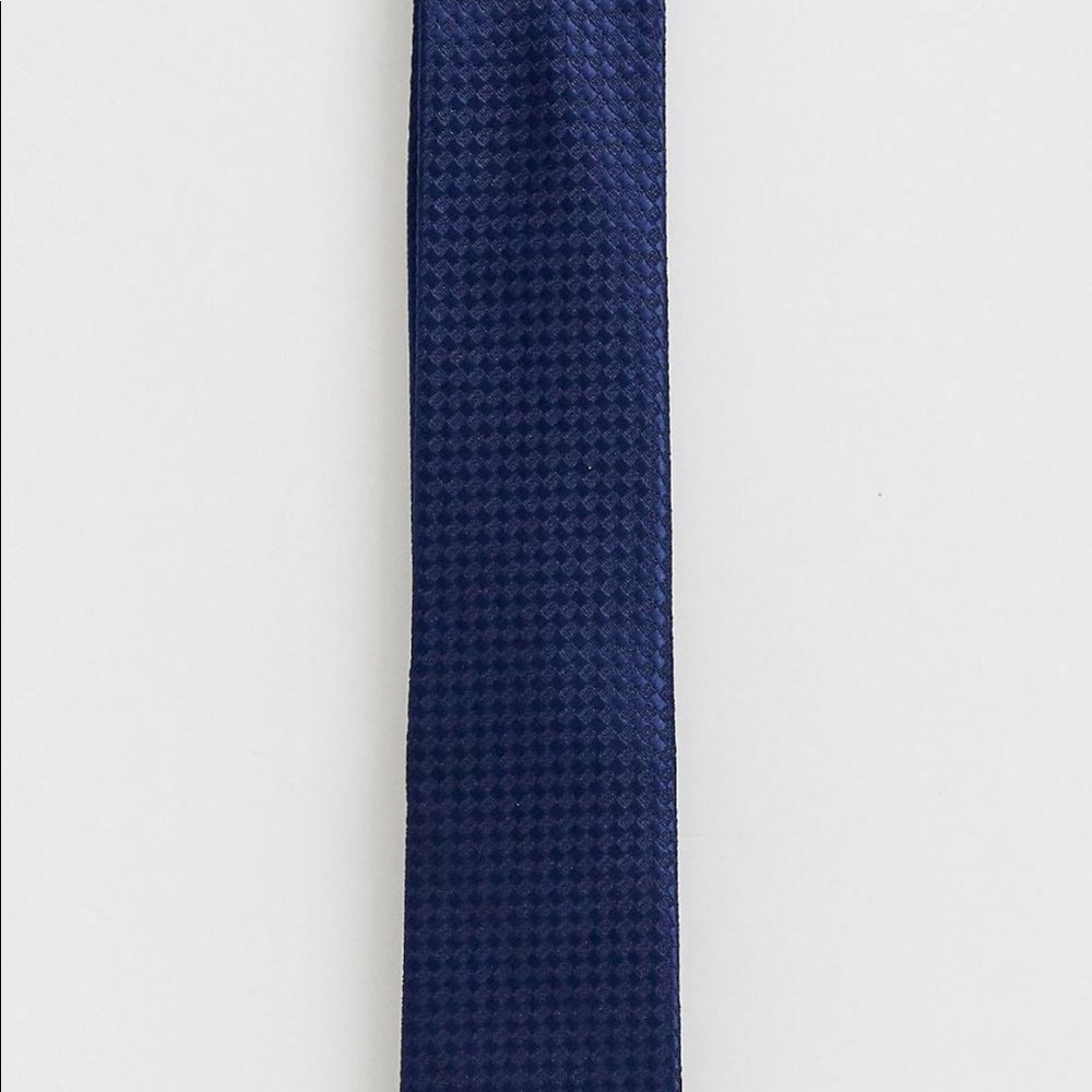 Blue tie - Picture 4 of 6